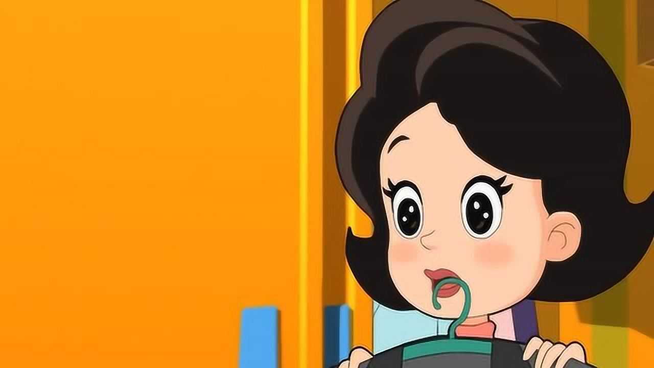 半夜12点围裙妈妈叫小头爸爸起床,让他试穿明天演出的服装