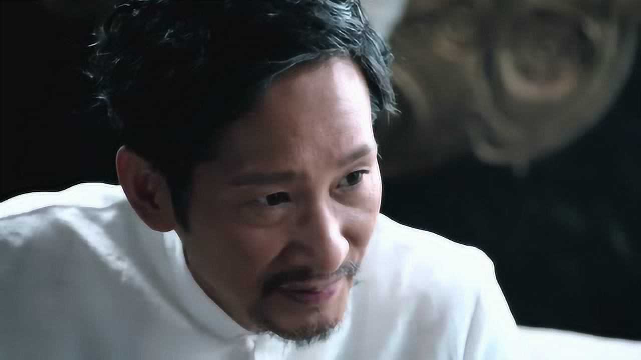 猎毒人楚天南不满教授的进度用家人对其进行威胁