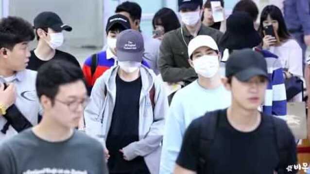 180827 EXO金浦机场到达饭拍