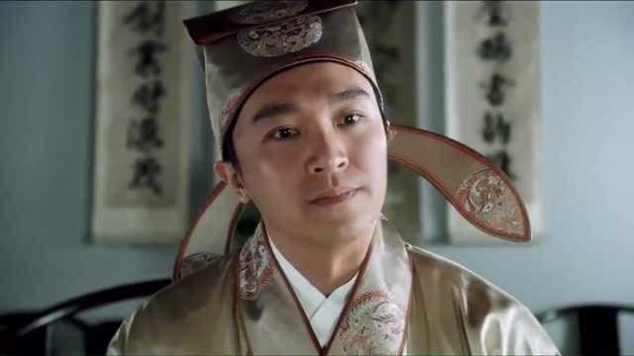 唐伯虎点秋香唐伯虎一脸无奈的笑娶了这么多老婆太惨了