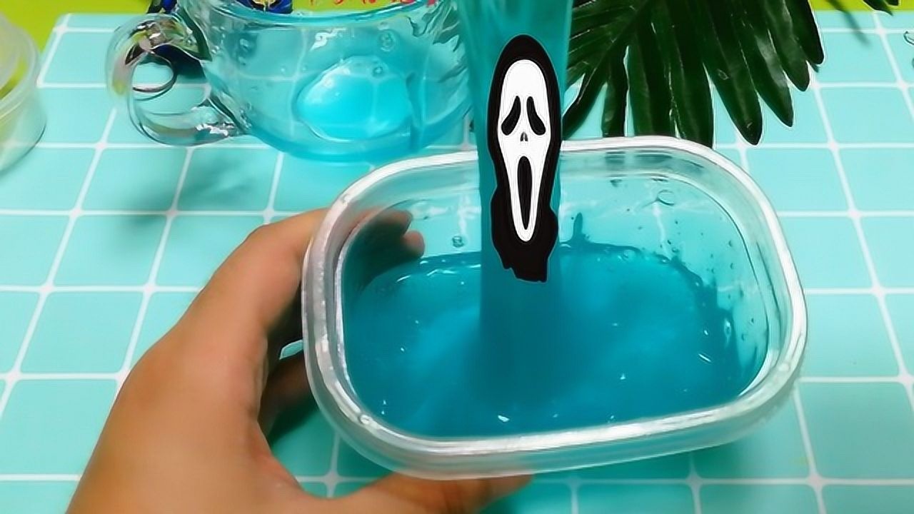 融化的水晶泥不要扔拿来做假水会变成什么样呢