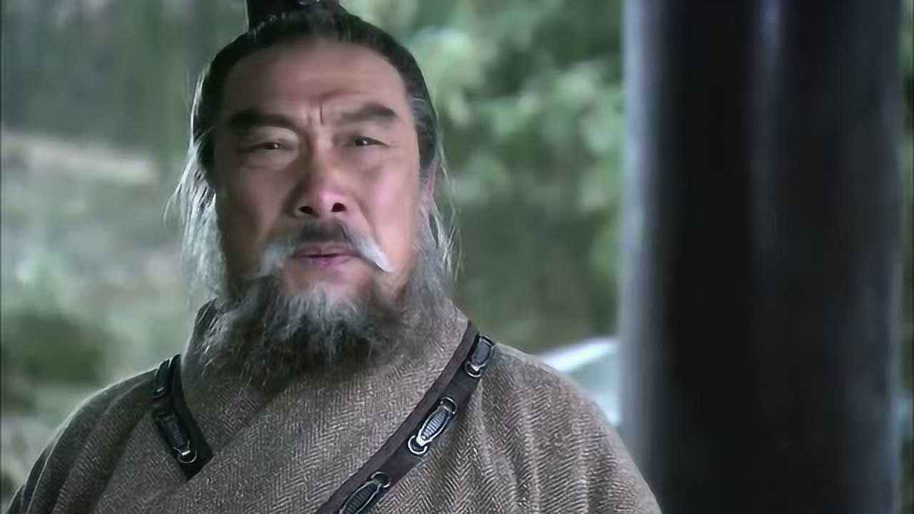 新三国刘备满足黄忠的一个愿望终于说服黄忠为自己效力