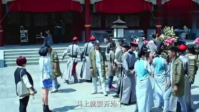 简兮重回剧组演戏《云巅之上2》