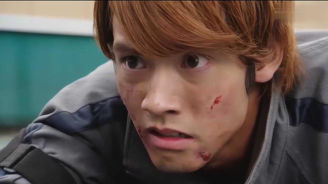 假面骑士结花开始觉醒这一战之后仁叔眼睛被刺瞎