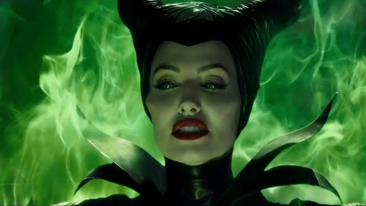 《沉睡魔咒》巫女向可爱的公主施魔咒的经典片段,睡美人的由来