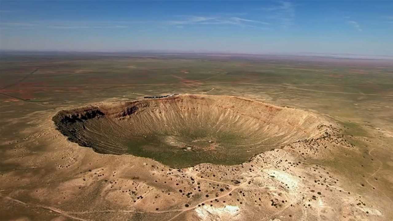 地球上最大的陨石坑图片