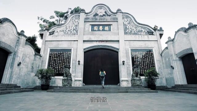 四川美女传授卤鸭头技巧,讲解细腻步骤清晰,看一遍我就动手了!