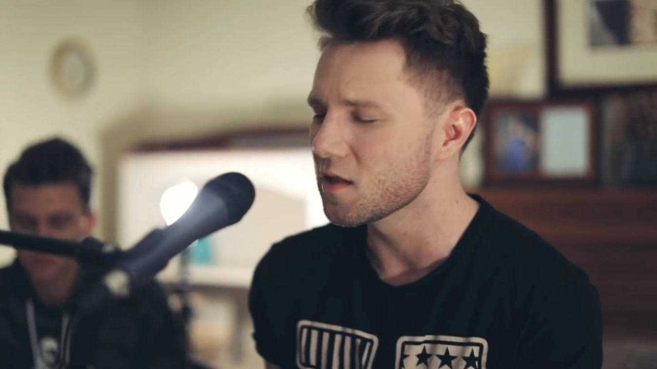 美国小哥adam christopher动听翻唱post malone新单《sunflower》