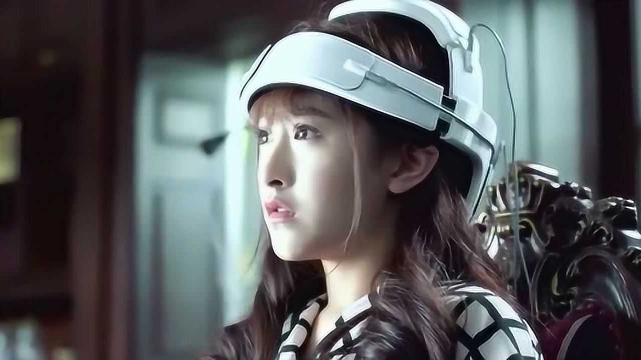 时小念带着测谎仪被束缚在椅子上宫欧逼问她孩子的下落