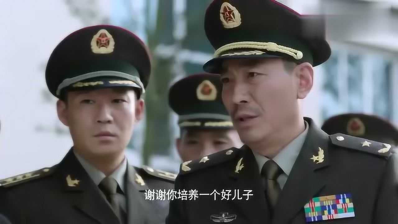 雪域雄鷹軍人一批又一批的接待一對老夫婦原來竟是烈士的父母