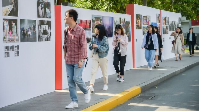 《奋进的力量——浙报记者镜头中的70年》图片展开展