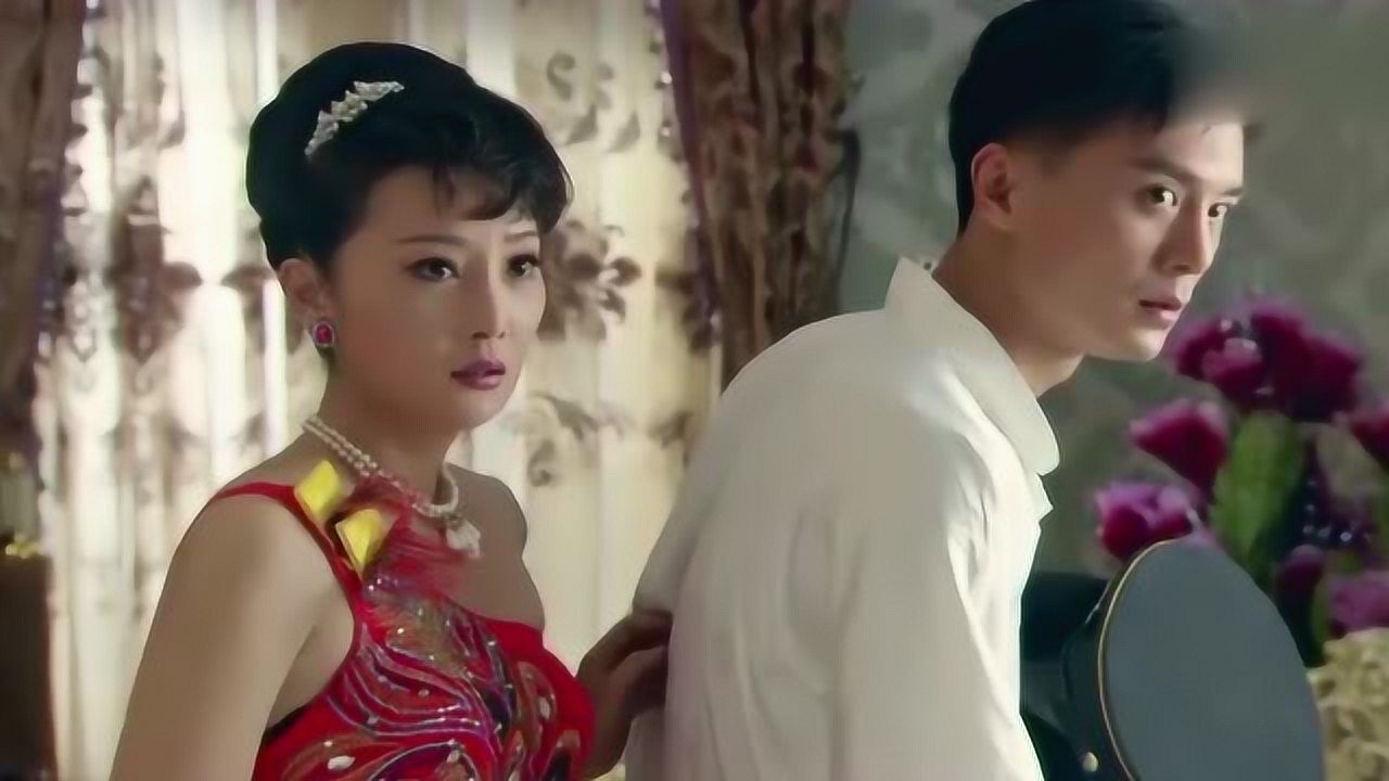 末代皇帝传奇侍卫长谎称去站岗谁知竟在皇后屋里当场被抓个正着