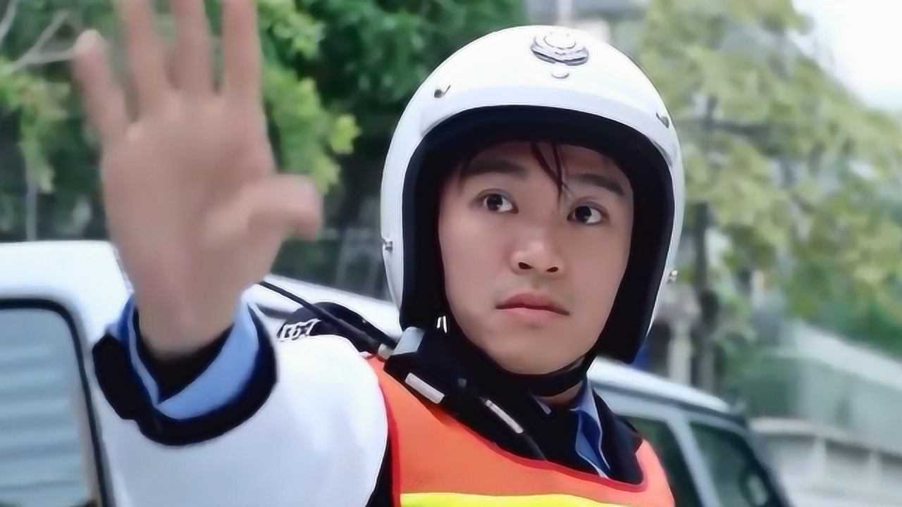 周星驰经典电影星爷足足吃了十二根烤肠导演这才觉得满意喊卡