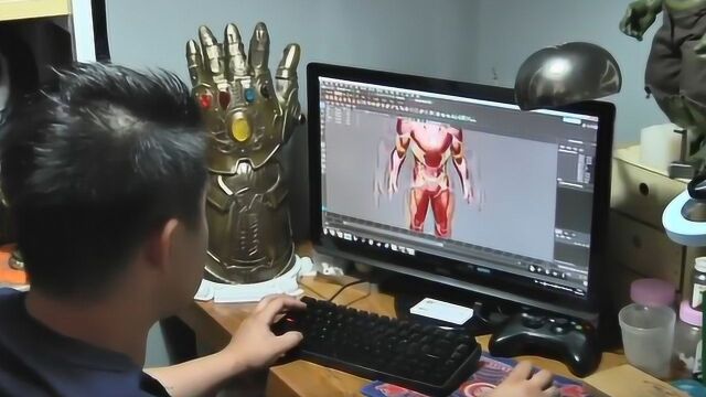 青岛小哥3D打印钢铁侠