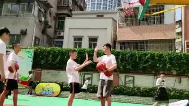 NBACares NBA关怀行动走进广州市启智学校 NBA5v5