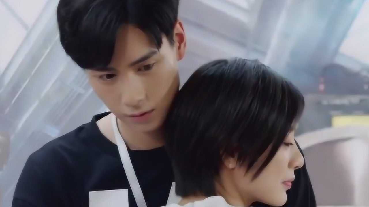 亲爱的热爱的吴白当冠军当众求婚艾情她激动献吻我愿意