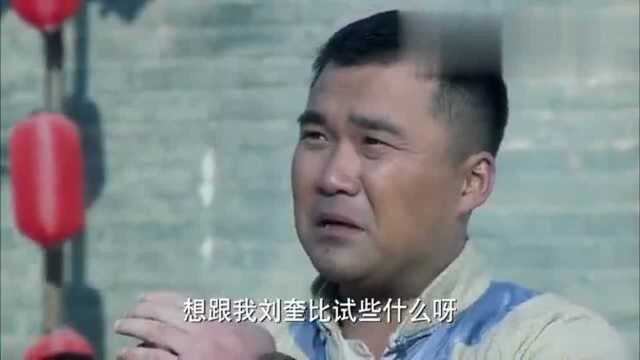 万斤王挑战千斤万,万斤万却让一头小猴子“打败”,太丢脸了