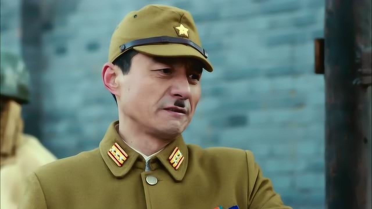 一个小厨子,竟开枪杀掉鬼子要抓的人,这把鬼子大佐弄懵了!