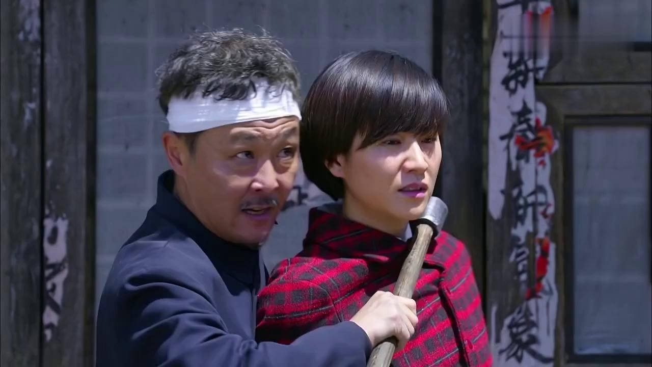 我的二哥二嫂大爷太狠毒拿儿媳妇性命相要挟村姑挺身而出