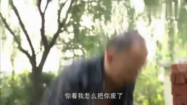 影视:黑心老板虐待员工,最后下场真解气