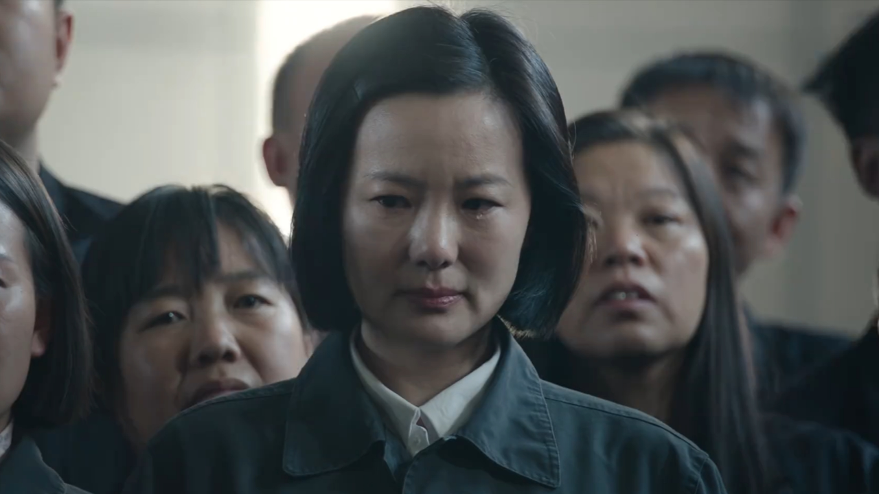 一口气看完华语最痛影片《地久天长》中式家庭的隐忍,无法治愈的伤痛