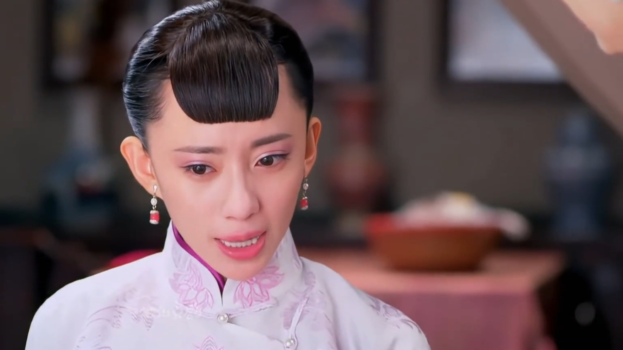 《深宅雪》丫鬟被痴傻少爷特殊关照,她竟然这样做