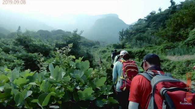 大美连云港:山野清风相伴,田园牧歌相随,户外队伍点缀山景