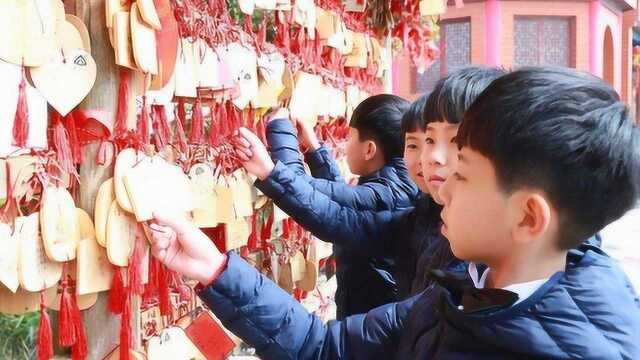 四胞胎国庆出生,起名忙坏网友,最终名字令大家脑洞大开