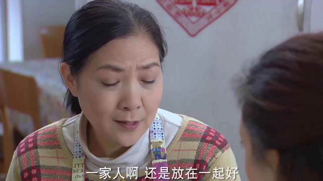 儿媳品行端正婆家三个老太太很是满意她的日子简直滋润无比