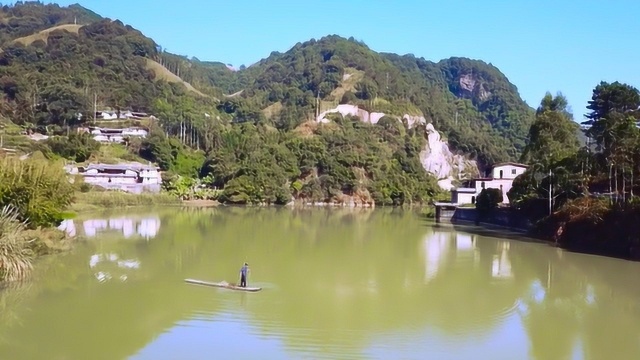 福建山区一道峡谷里风景如画,这种地方简直就是人间仙境!