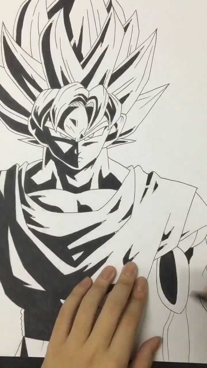龙珠,大家喜欢黑白画画吗?#手绘作品