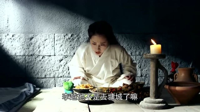 一人一鸟在牢里一个比一个逗,坐牢能做到这么开心.