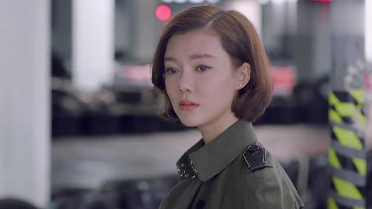 我爱男保姆高雅文带着儿子来到赛车场她看着墙上照片有所感触