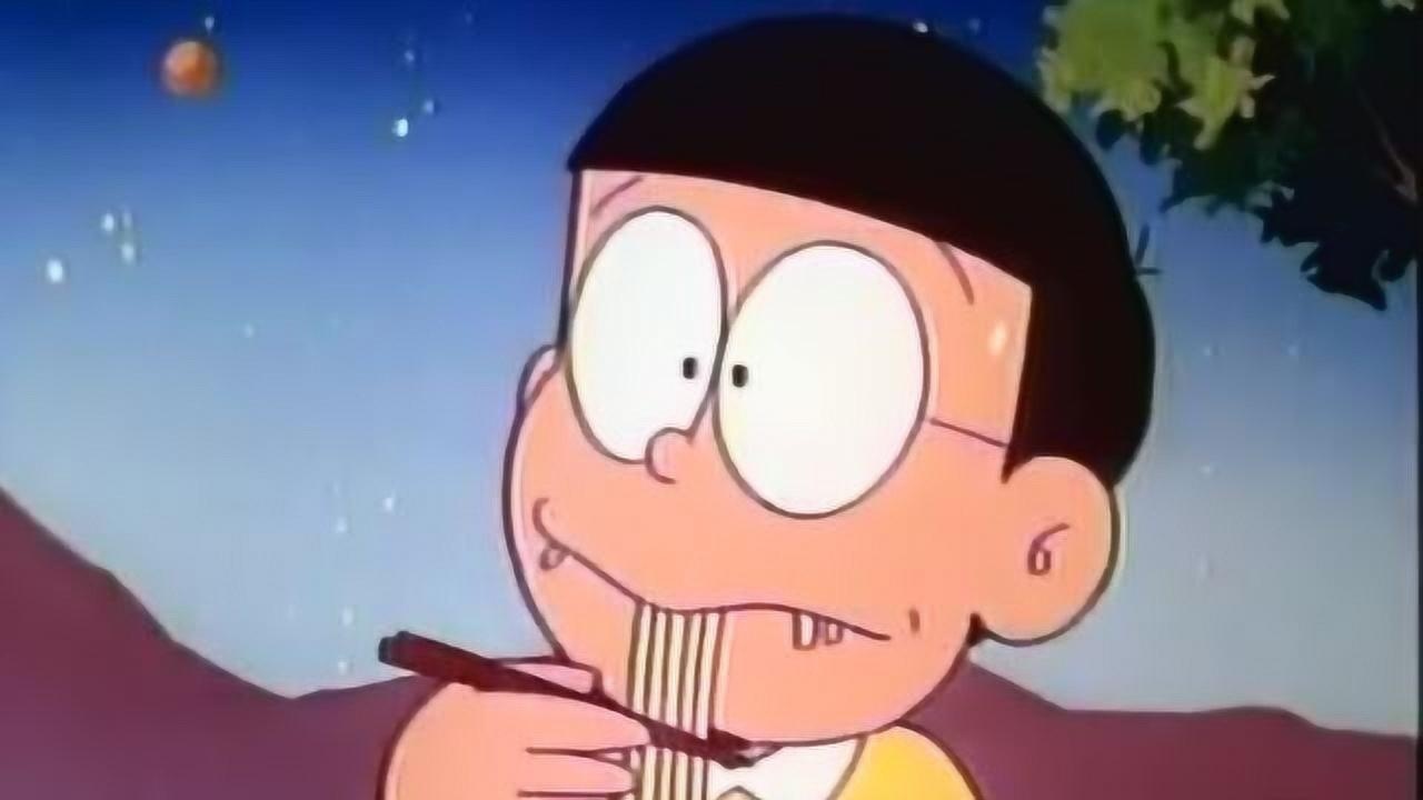 哆啦a梦和大雄在新的星球吃泡面