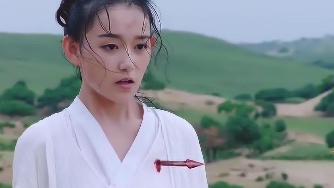 妹子胸口中了一箭还不知道自己大限将至呢