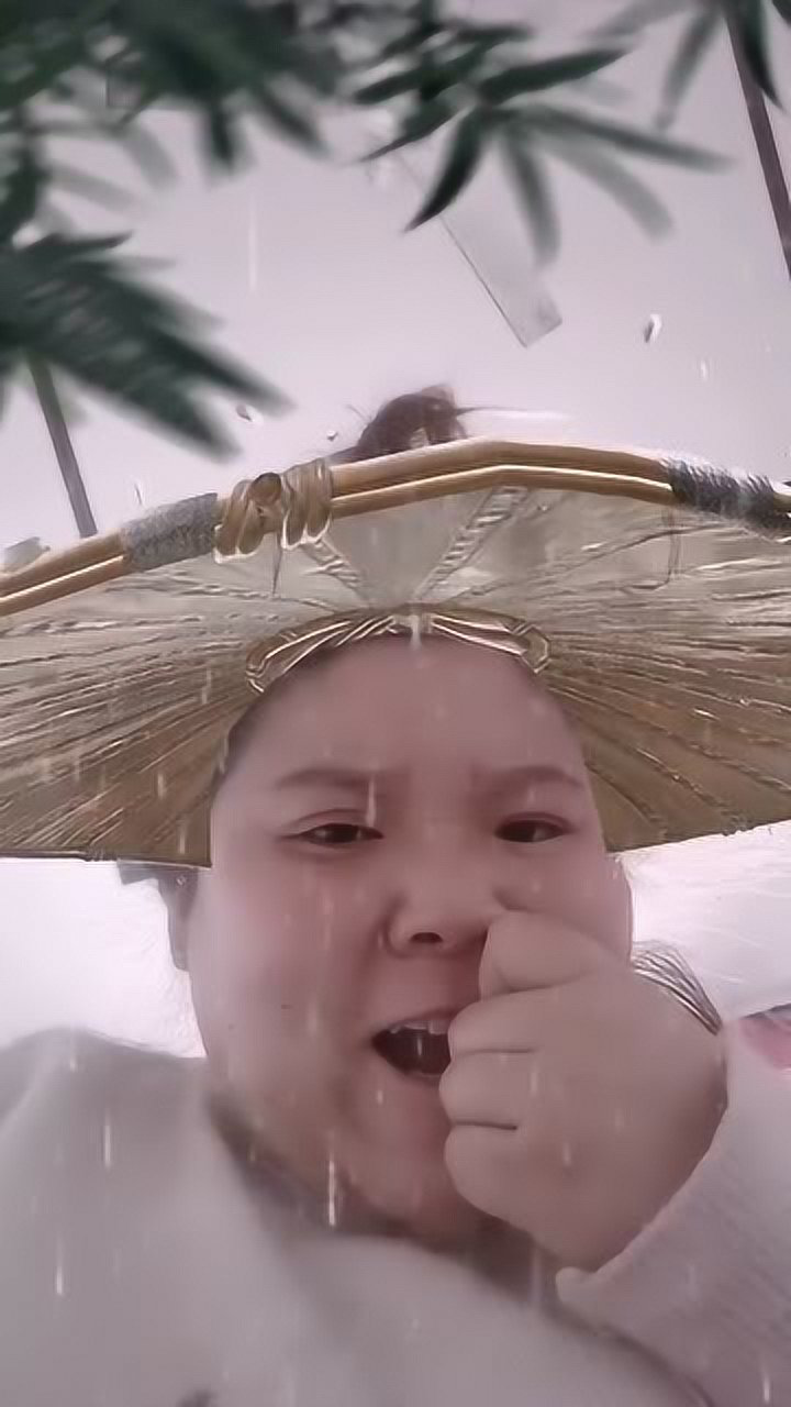 郭老师寒江孤影造型真的太可爱了,是要笑死我吗?这个表情