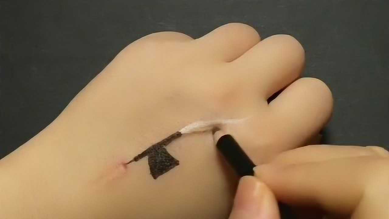 教你在手背上画输液针,学好画画很有必要,以后请假就给班主任拍照片!