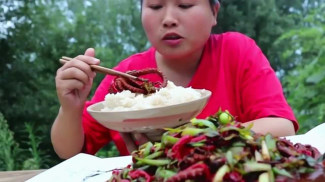 胖妹教你烹饪八爪鱼,这种做法真是太下饭了