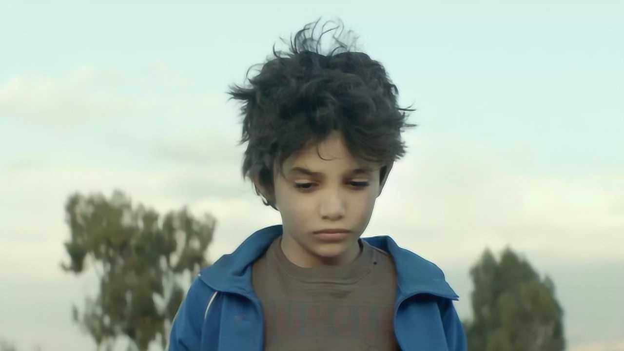 0,12岁男孩在母亲怀孕后,将亲生父母告上法庭夏天姐说电影01:45真实