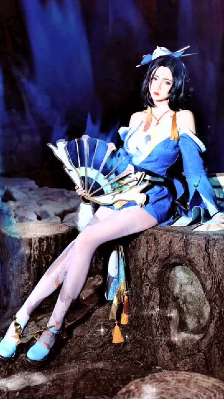 王者荣耀:不知火舞魅语cos,这身材绝了_腾讯视频