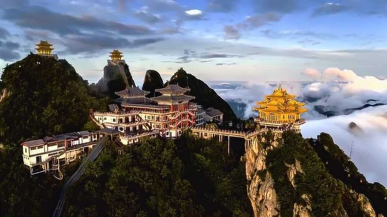 天上宫阙灵霄宝殿,放在以前,这一定是一位仙人的住所!