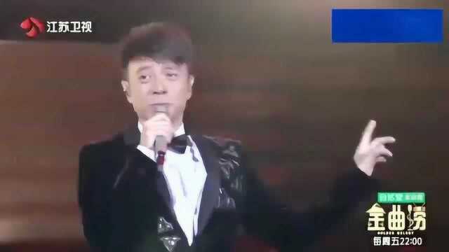 李克勤倾力演唱《护花使者》,经典旋律点燃全场热情