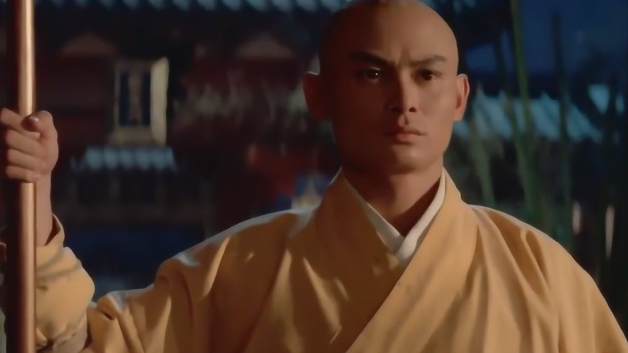 五郎八卦棍店小二带着玉佩找杨五郎八妹被抓杨五郎要下山