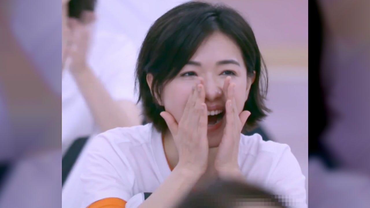 乘风破浪未播彩蛋舞蹈老师挑姐姐单独跳开场舞全场为她欢呼