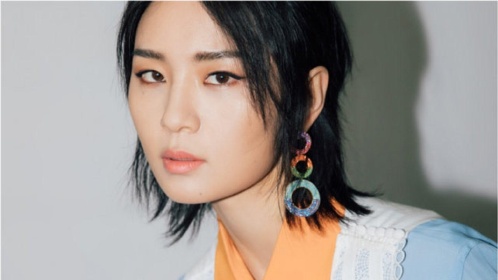 秦洋川禾终于迎来一大流量周笔畅为什么签约秦洋川禾原公司触碰其底线