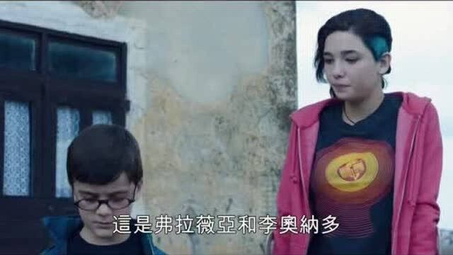 少女车神:因为妹妹没有参加比赛,房子被收回了,弟弟也被迫寄养!