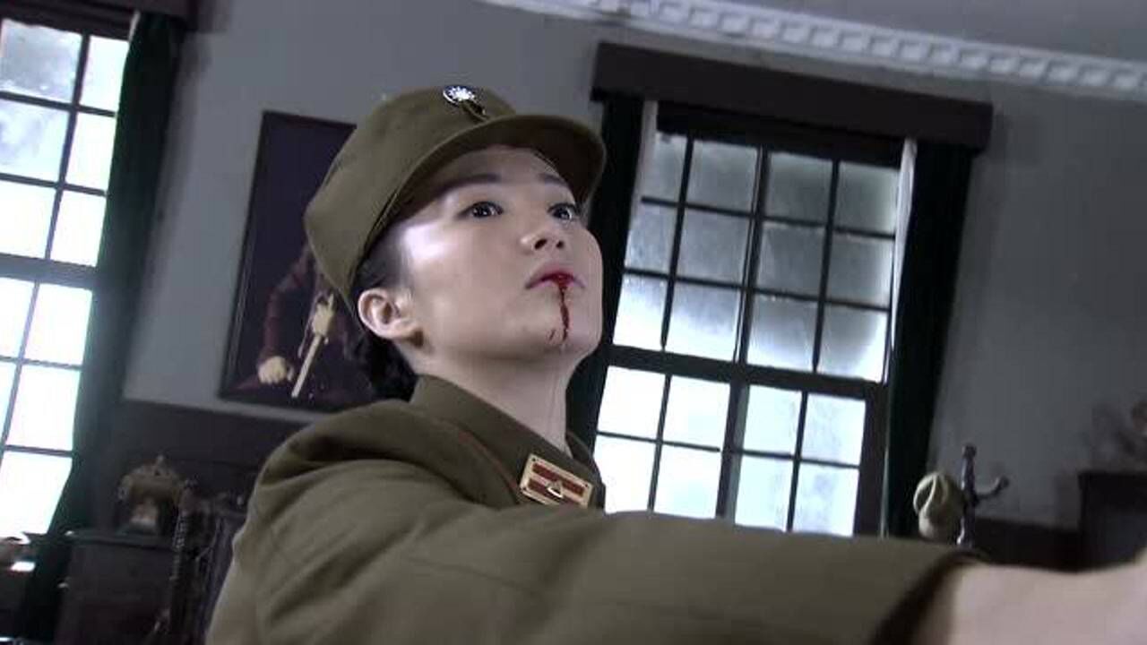 掩不住的阳光苏梅思考着如何消灭易徵禾,心里充满了矛盾