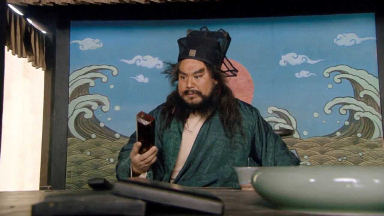 各版李逵升堂断案,新版李逵巧断盗窃案,老版棒打不孝子_腾讯视频