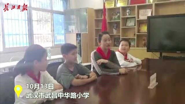 建队日,听老师们讲“红领巾”的传承故事