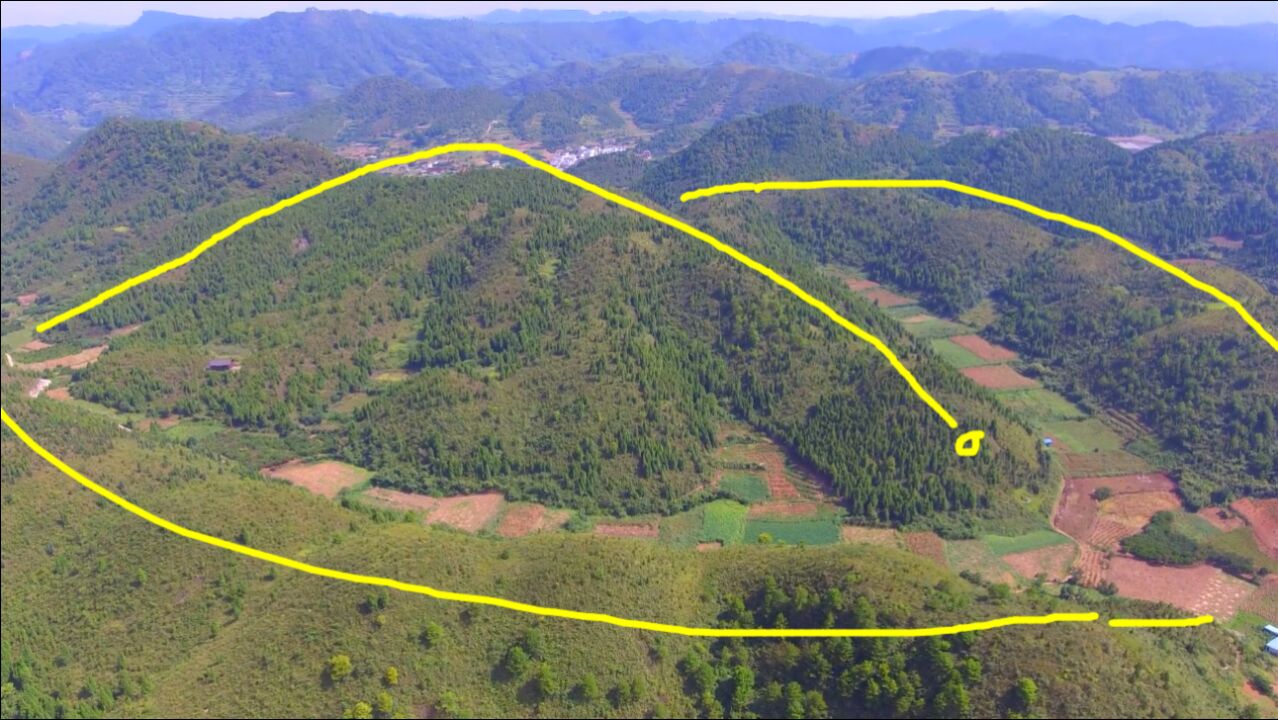 此地玉带缠腰,格局完美,财源滚滚风水宝地